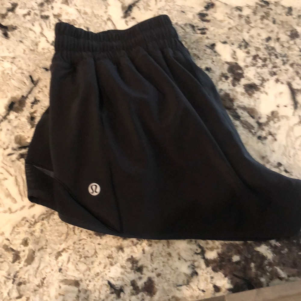 Lululemon Hotty Hot - 6